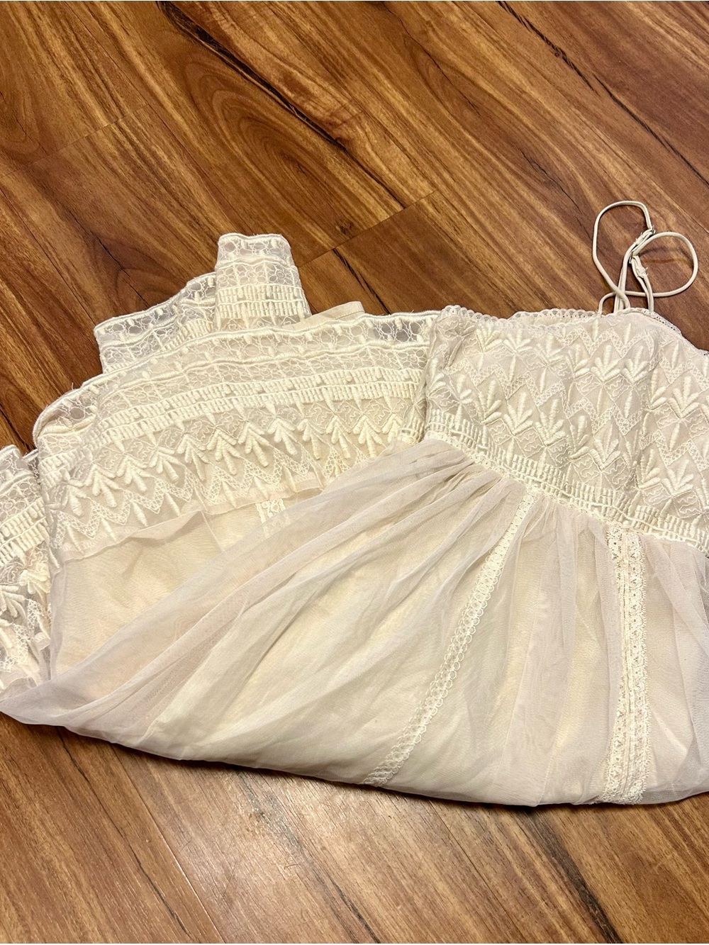 Ambercrombie &Fitch Bohemian Fairy Cream Embroidered Baby Doll Dress XL Boho - Picture 11 of 11